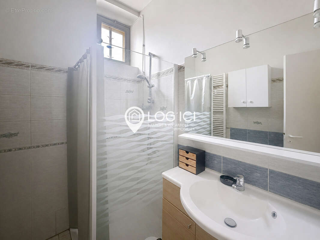 Maison de 84m2 avec garage et un grand jardin - photo 12