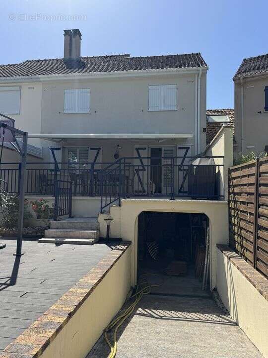 Maison à ETAMPES