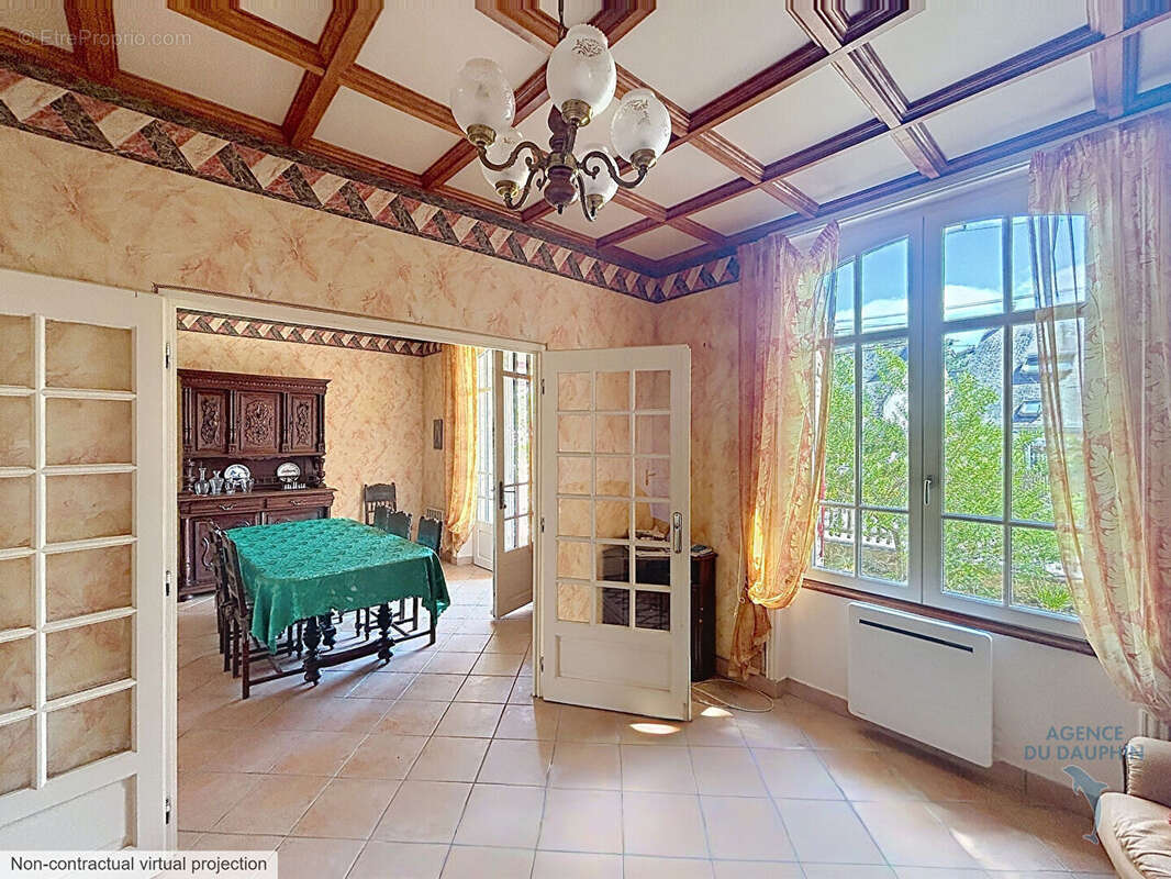 Villa de caractere  - triangle d'or - photo 4
