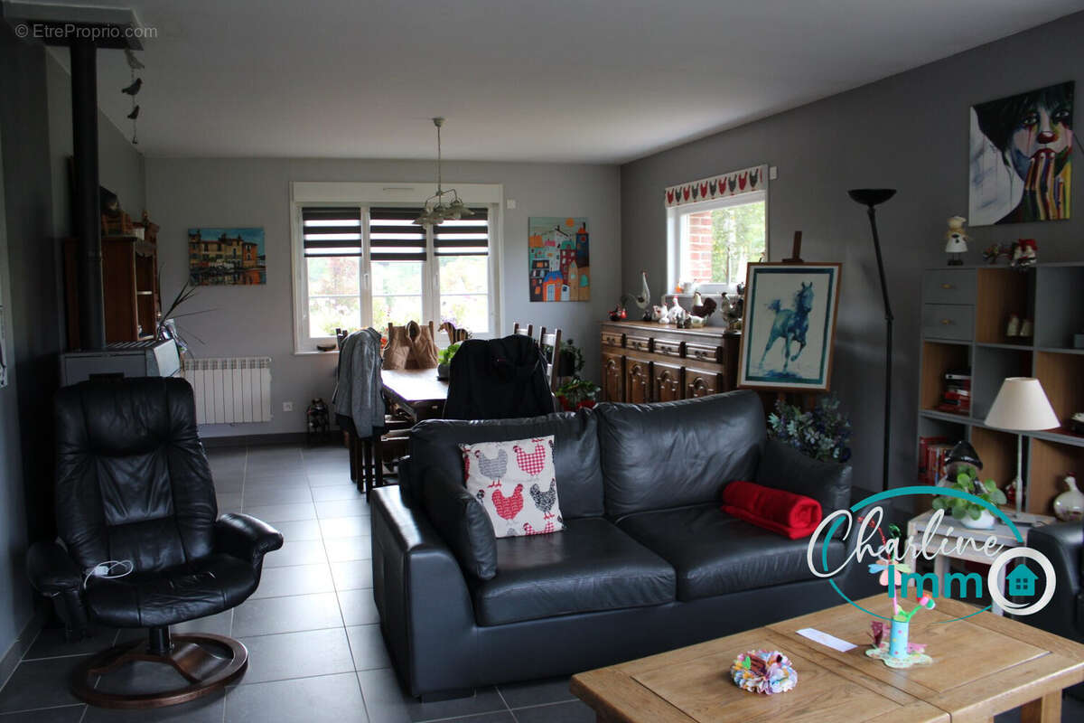 Maison à BERNAVILLE