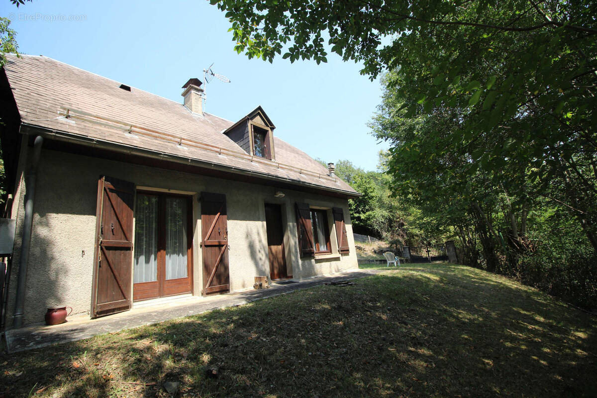 Maison à SAINT-AVENTIN