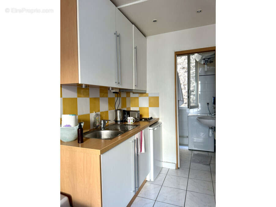 Appartement à PARIS-18E