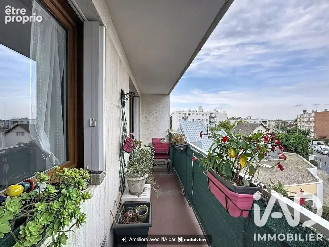 Photo 1 - Appartement à LIVRY-GARGAN