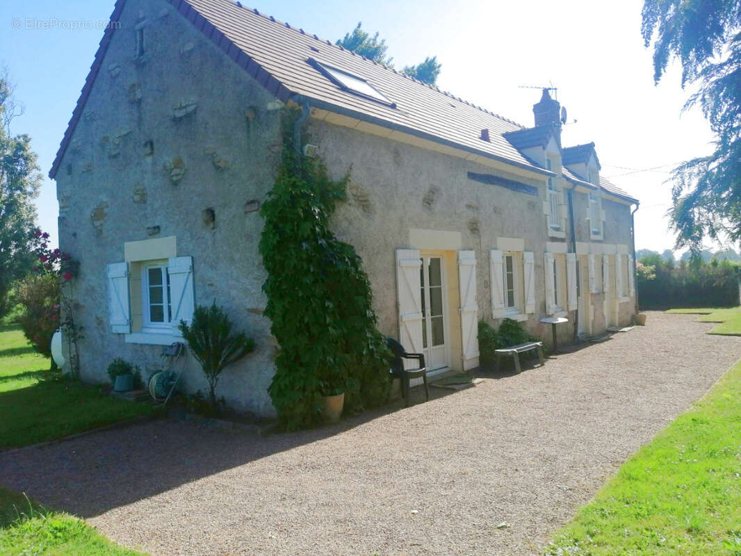 Maison à MAGNY-COURS