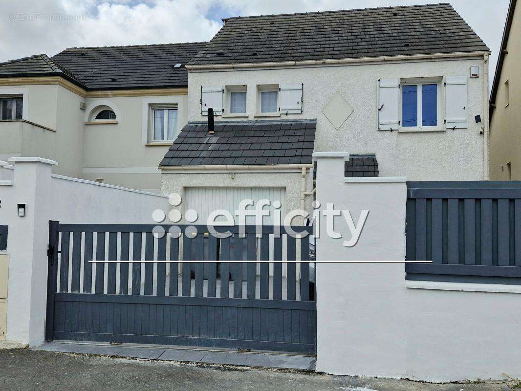 Maison à VILLEPARISIS