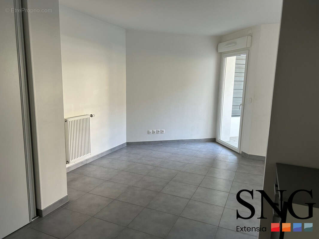 Appartement à SAINT-CERGUES