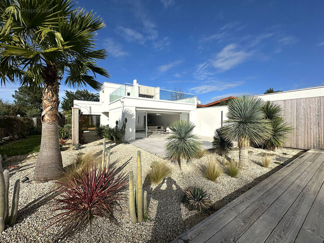 Maison à GUJAN-MESTRAS