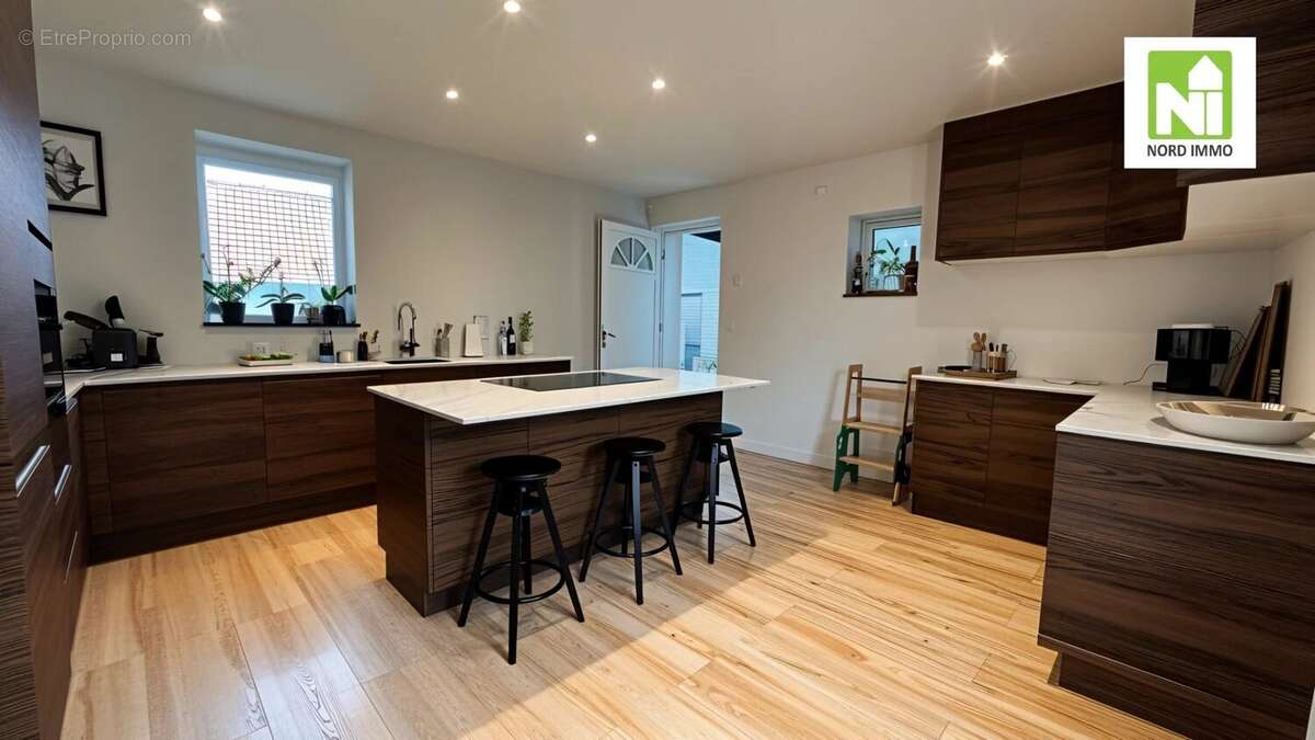 Ferme au carré - Terrain 5000m2 - photo 5