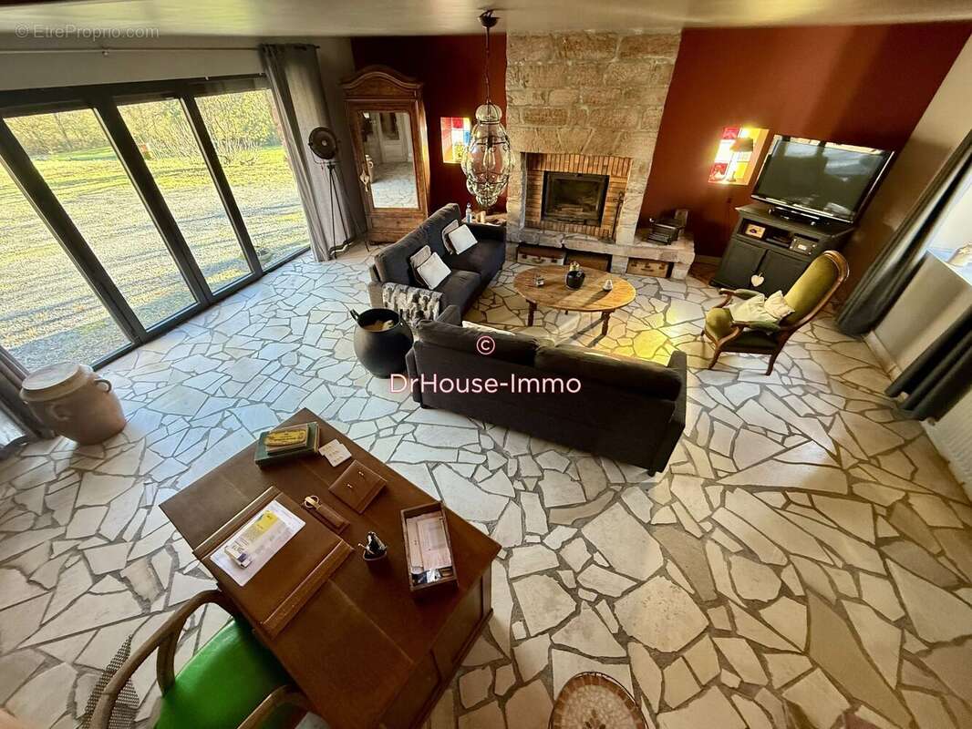 Maison à SAINT-CYPRIEN