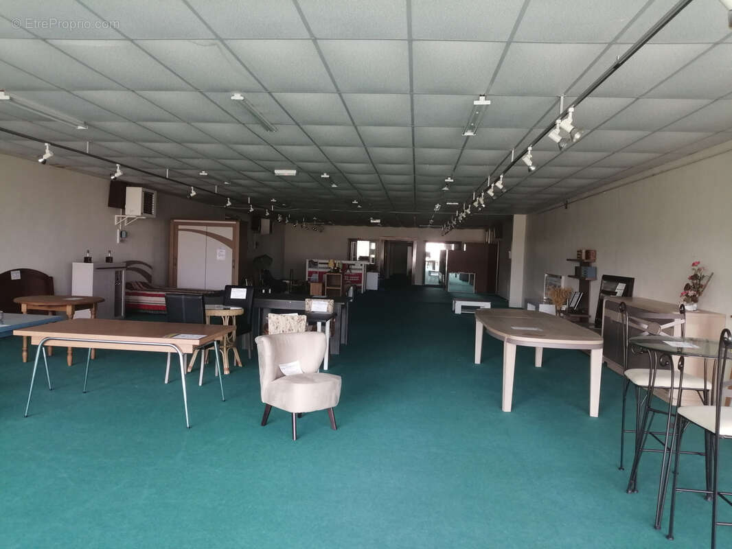 Commerce à SAINT-SEVERIN