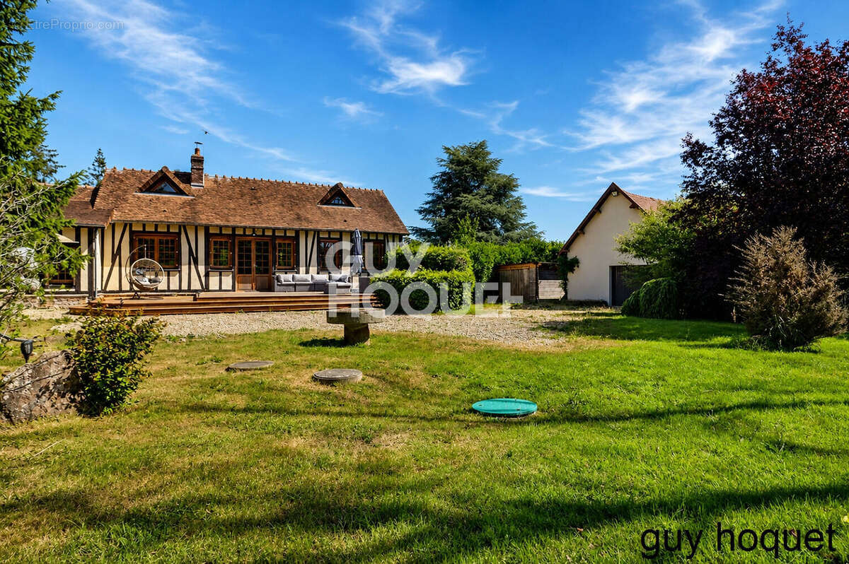 Maison à BERNAY