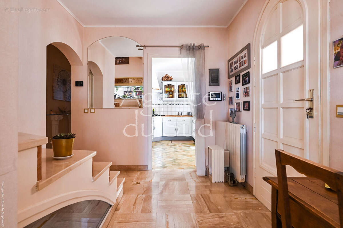 Maison à CARNOUX-EN-PROVENCE