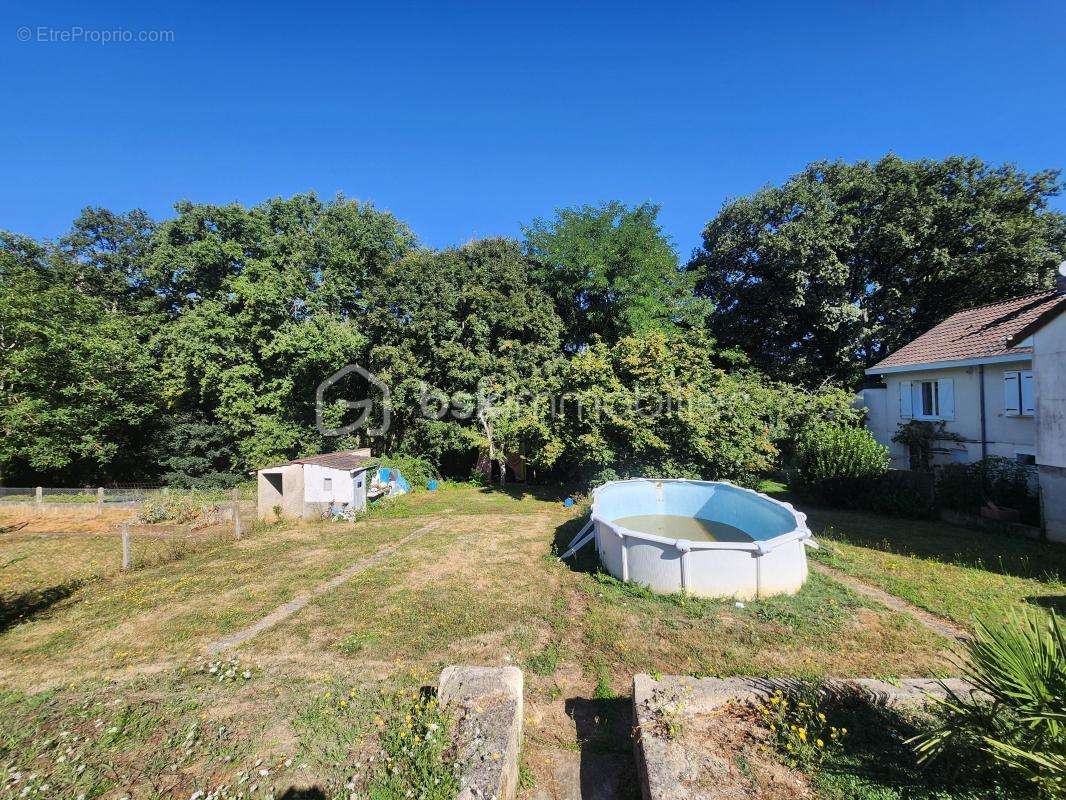 Maison à VOUNEUIL-SOUS-BIARD