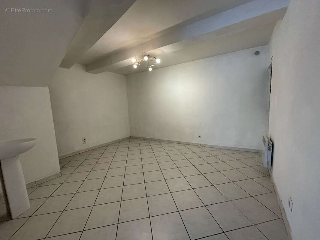 Les Milles - Appartement en RDC de type 2 - 55m² - photo 12