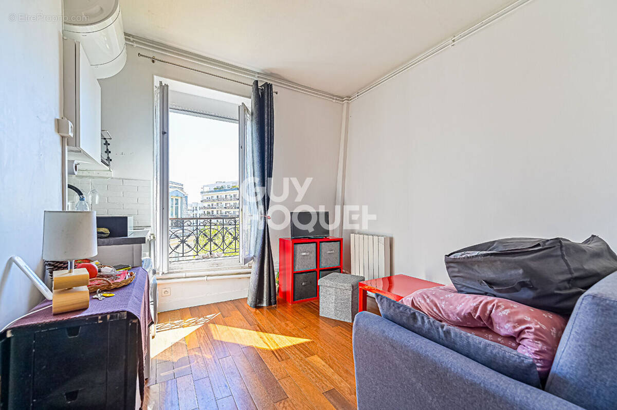 Appartement à PARIS-12E