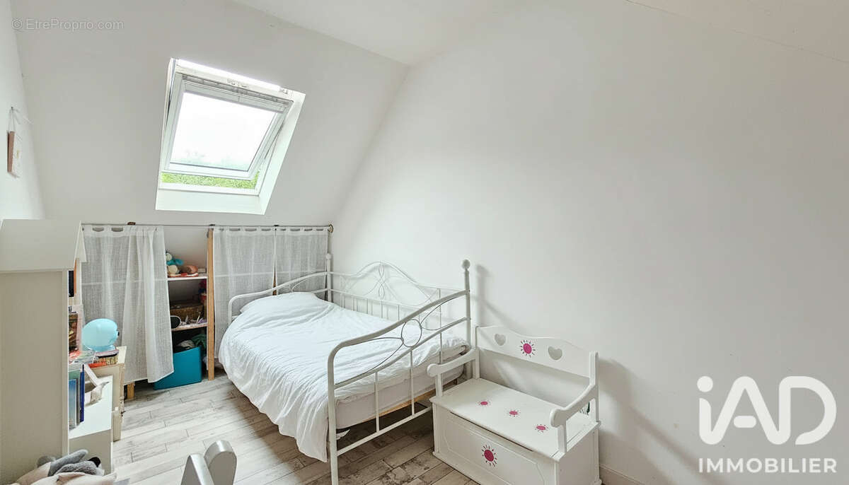 Maison 120 m² à Chasne-Sur-Illet  - photo 8