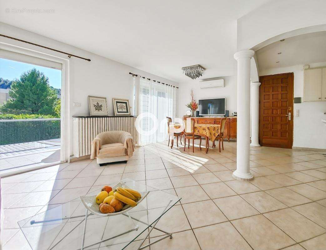 Maison à CARNOUX-EN-PROVENCE