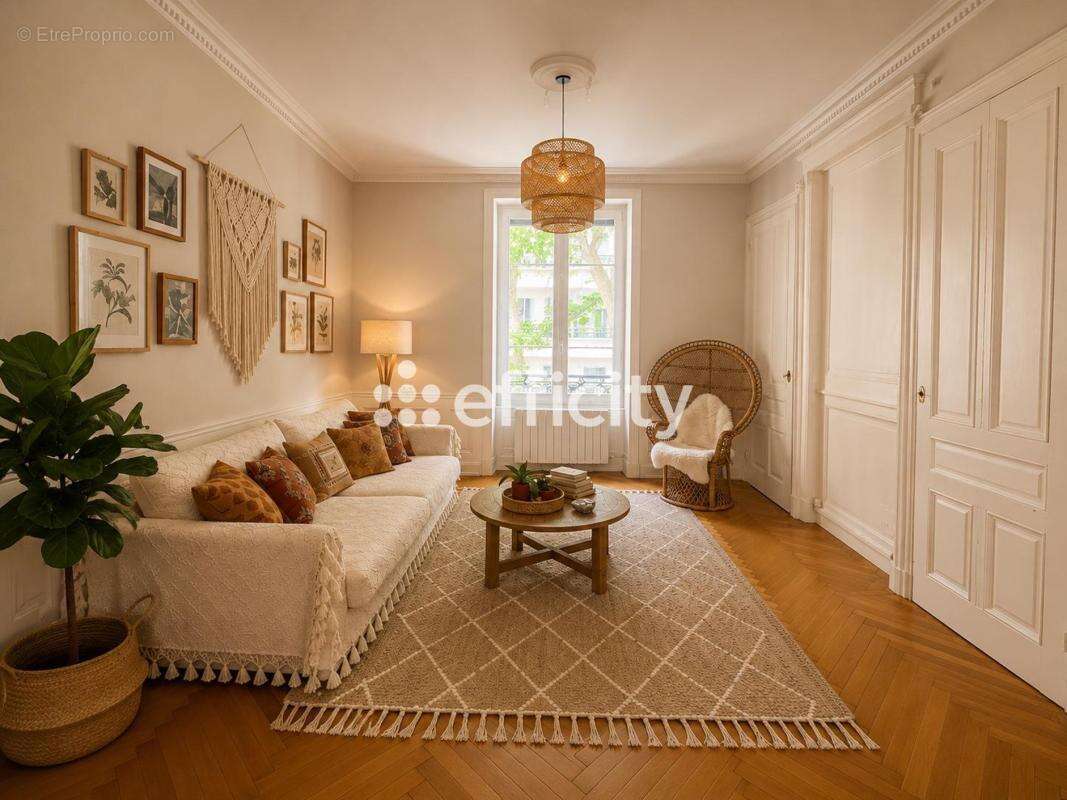 Appartement à LYON-6E