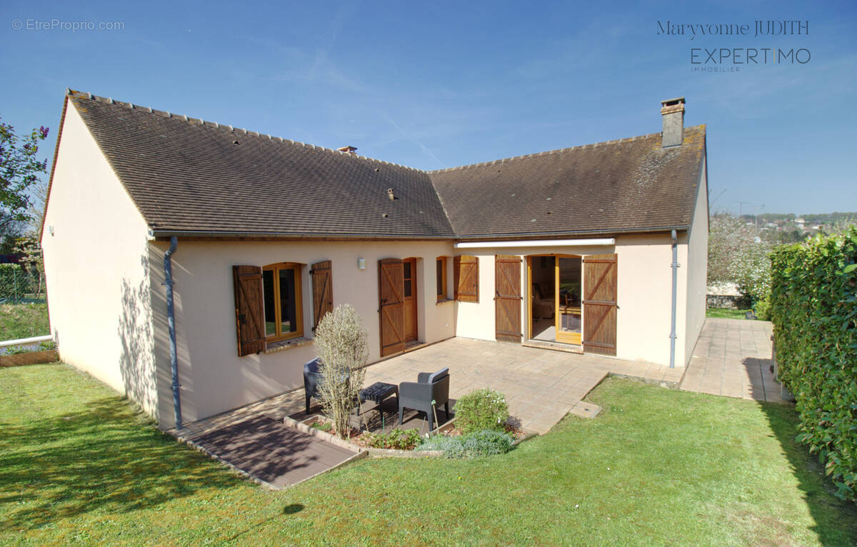 Maison à VILLIERS-SUR-MORIN