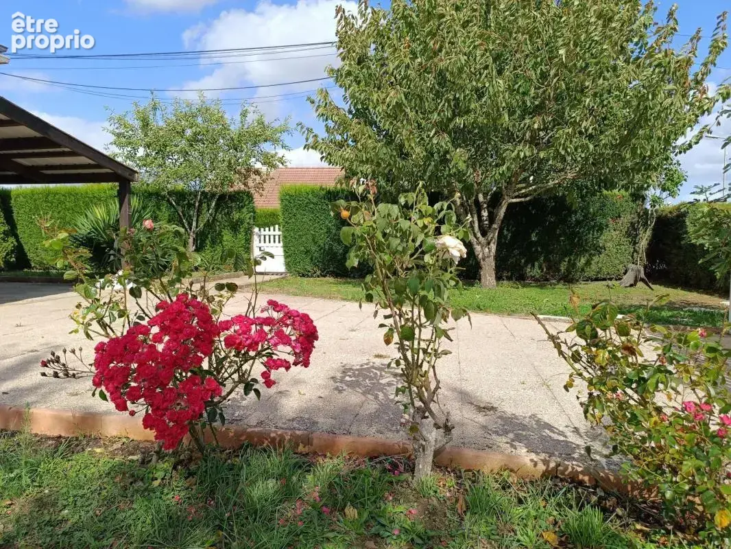 Maison  7 pièces 123 M² - photo 3