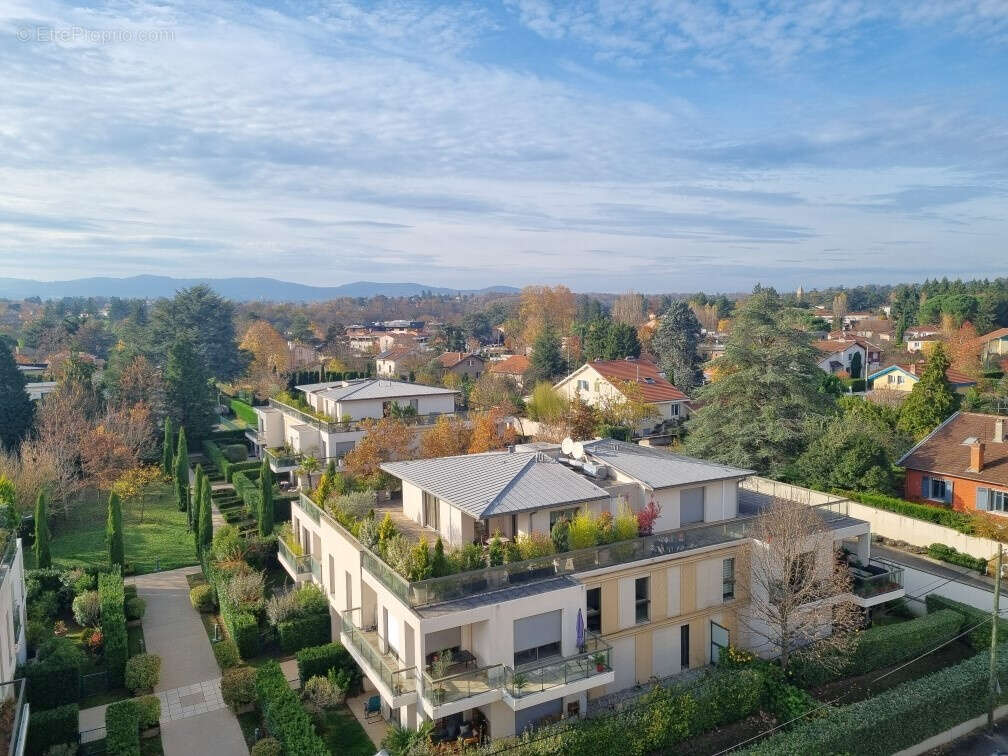 Appartement à TASSIN-LA-DEMI-LUNE