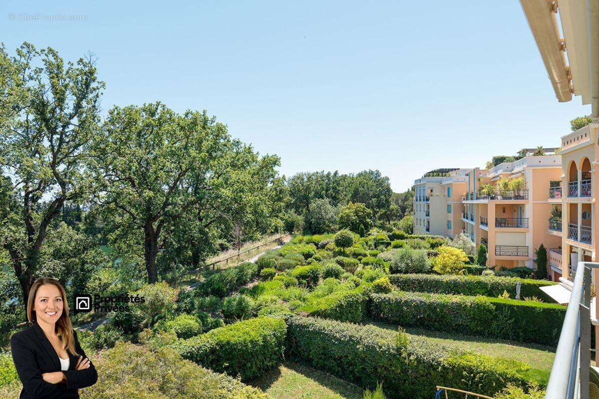 Appartement à FREJUS