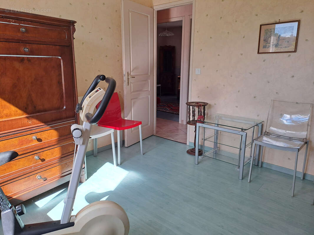 Autre à LE BUGUE