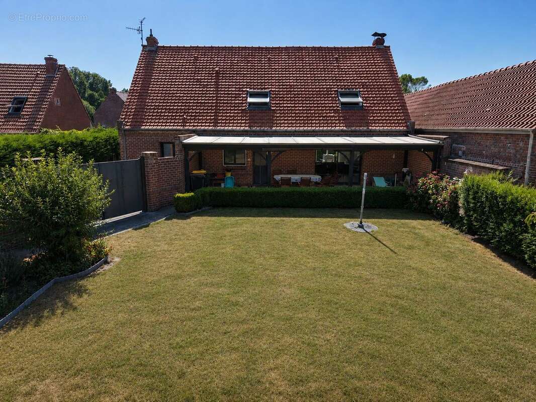 Maison 180 m² à Wallers  - photo 2
