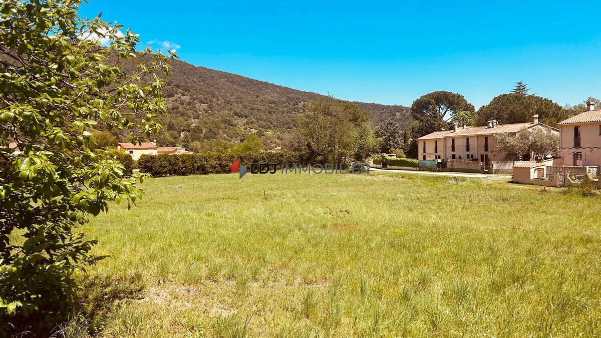 Terrain à ARLES-SUR-TECH