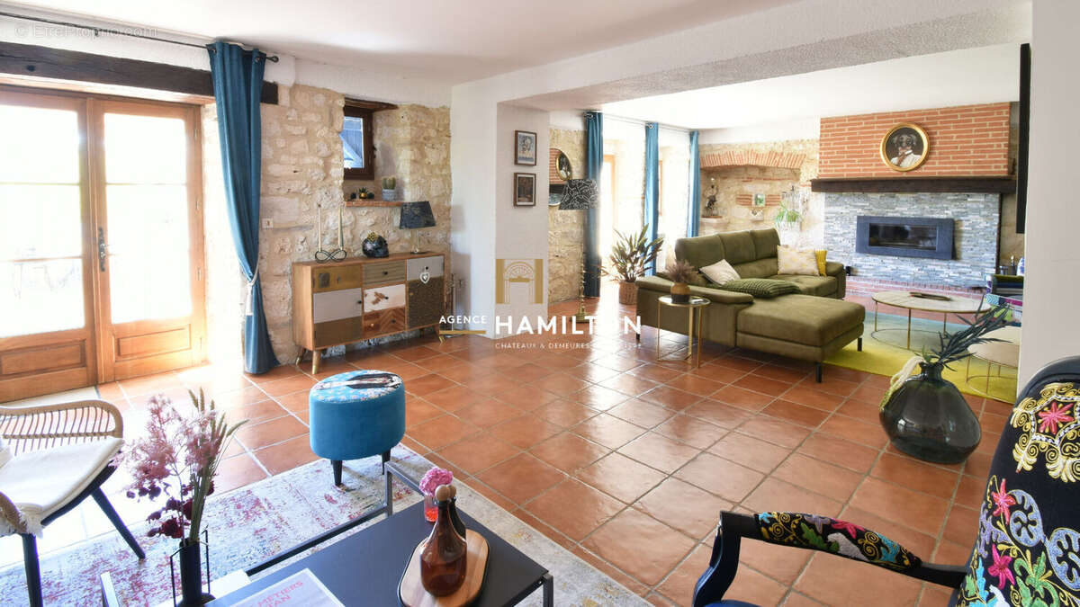 Magnifique maison en pierre restauree proche de cordes - cle en main - photo 3