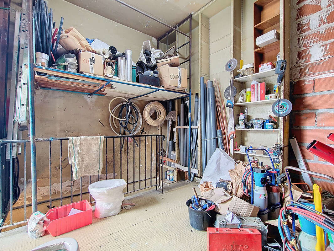 Commerce à PARIS-17E