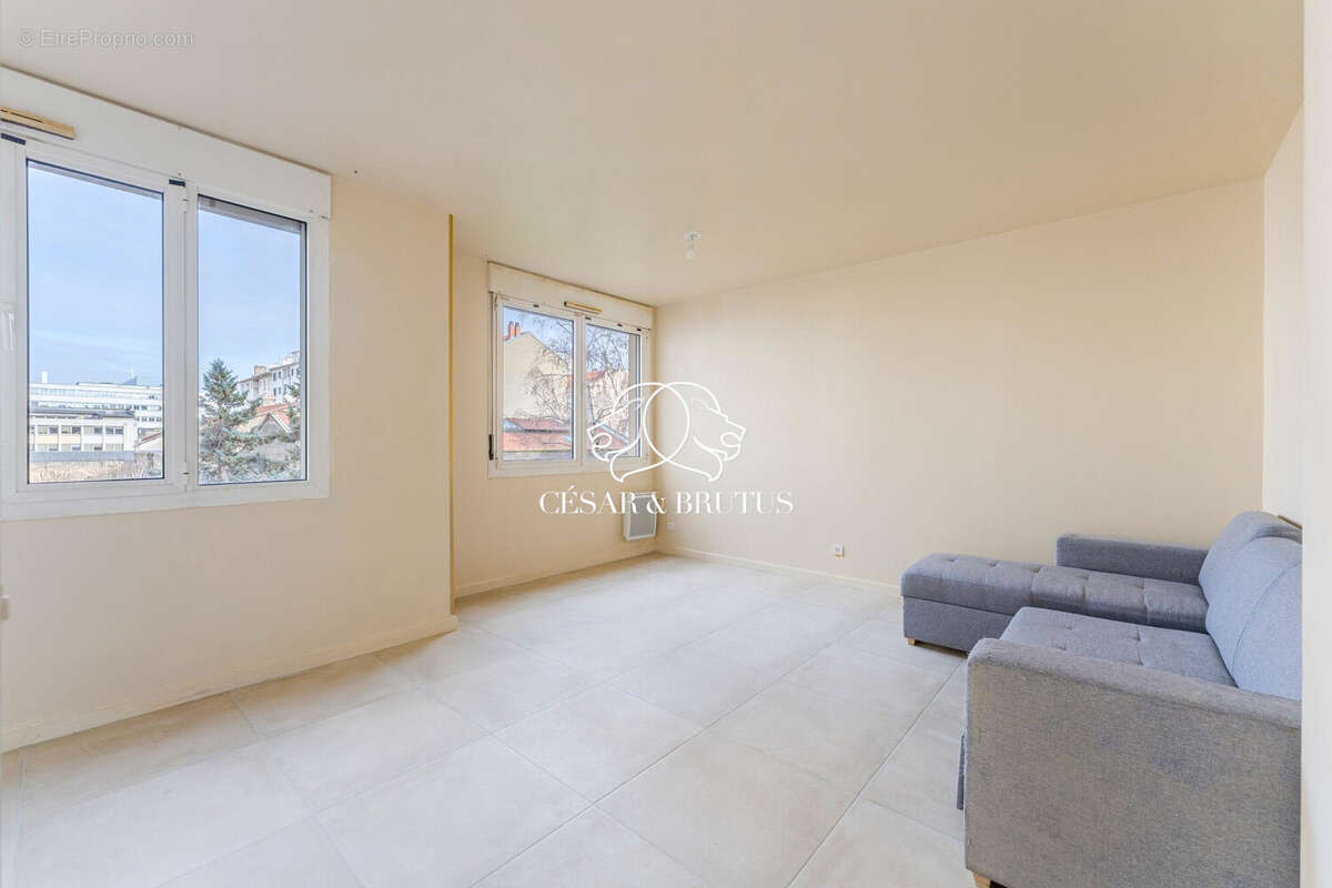 Appartement à LYON-7E