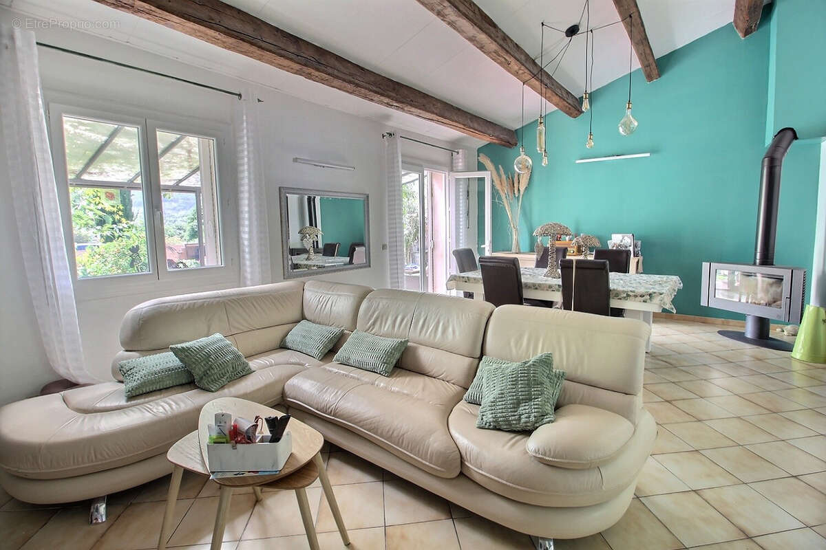 Maison à SAINT-MARTIN-DE-LONDRES