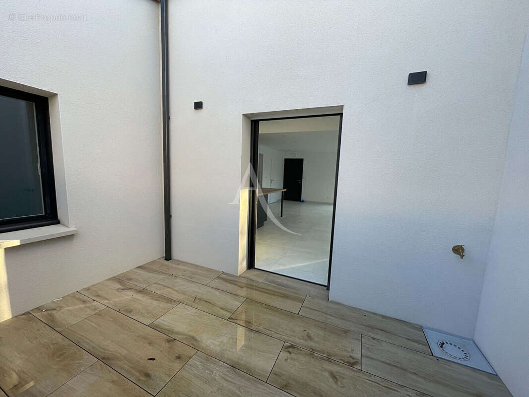 Maison à SAINT-HILAIRE-LA-FORET