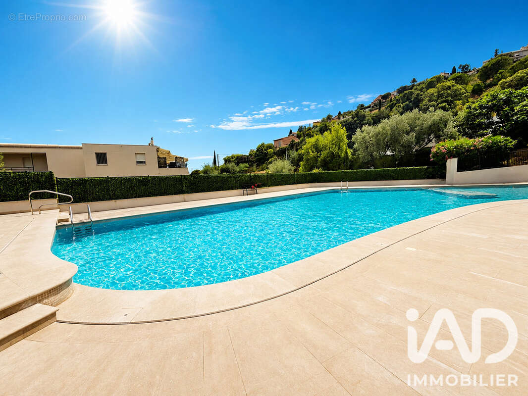Appartement 104 m² à Mandelieu-La-Napoule  - photo 3