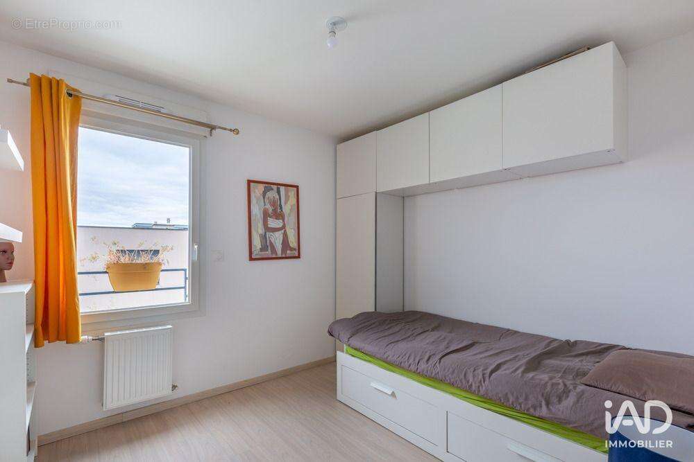 Photo 7 - Appartement à VILLEURBANNE