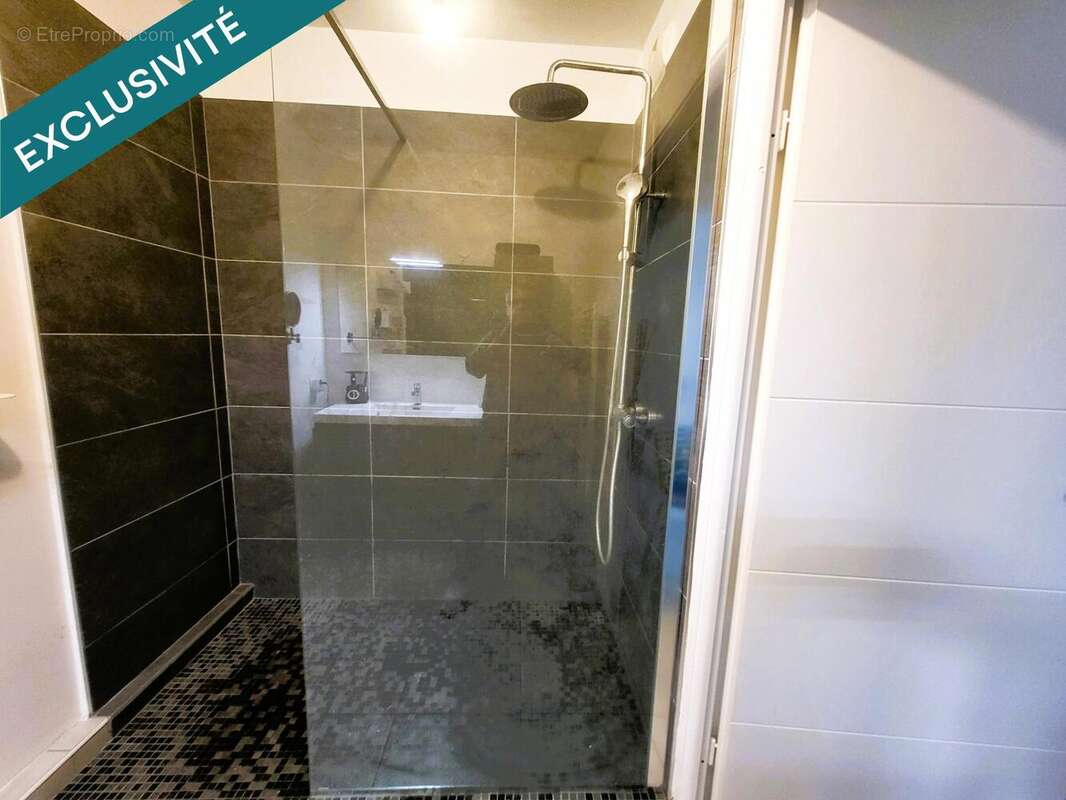 Photo 7 - Appartement à MARSEILLE-11E