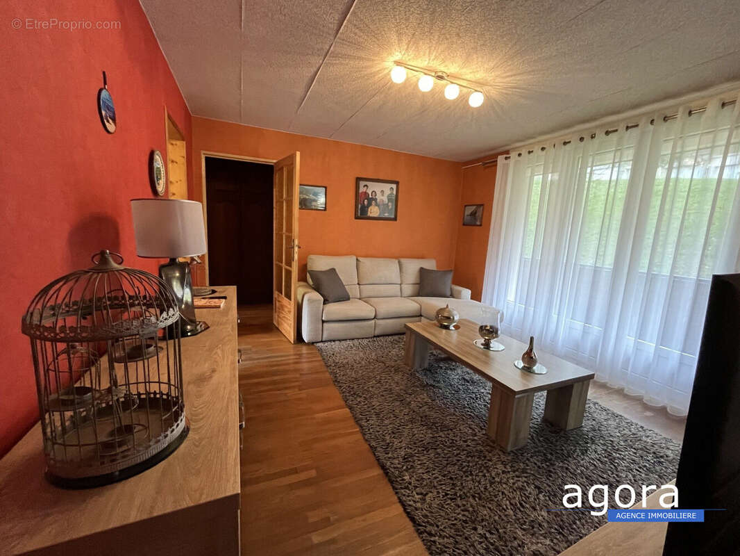 Appartement à JOEUF