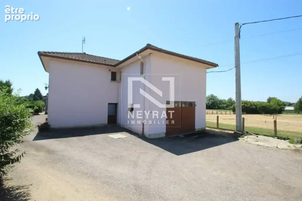 Maison 139 m² à Branges  - photo 2