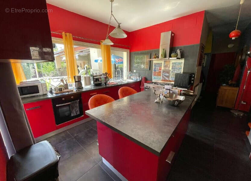 Maison à SAINT-AMBROIX