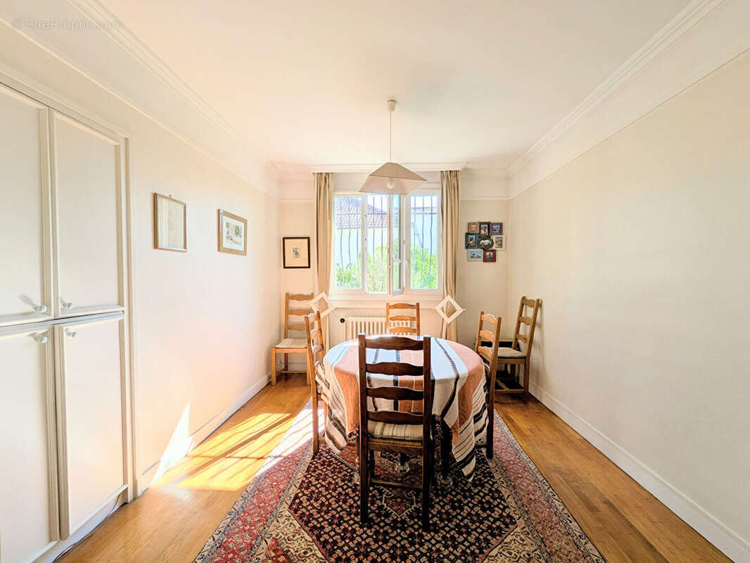 Maison à VILLEMOMBLE