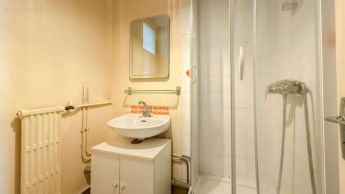 Appartement à NANTERRE