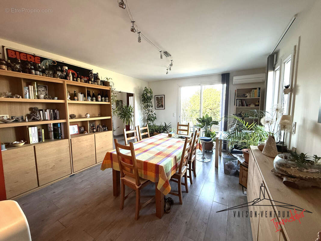 Maison à VAISON-LA-ROMAINE