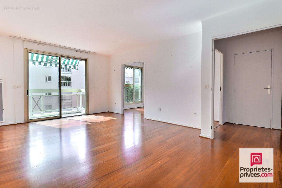Appartement à PARIS-12E