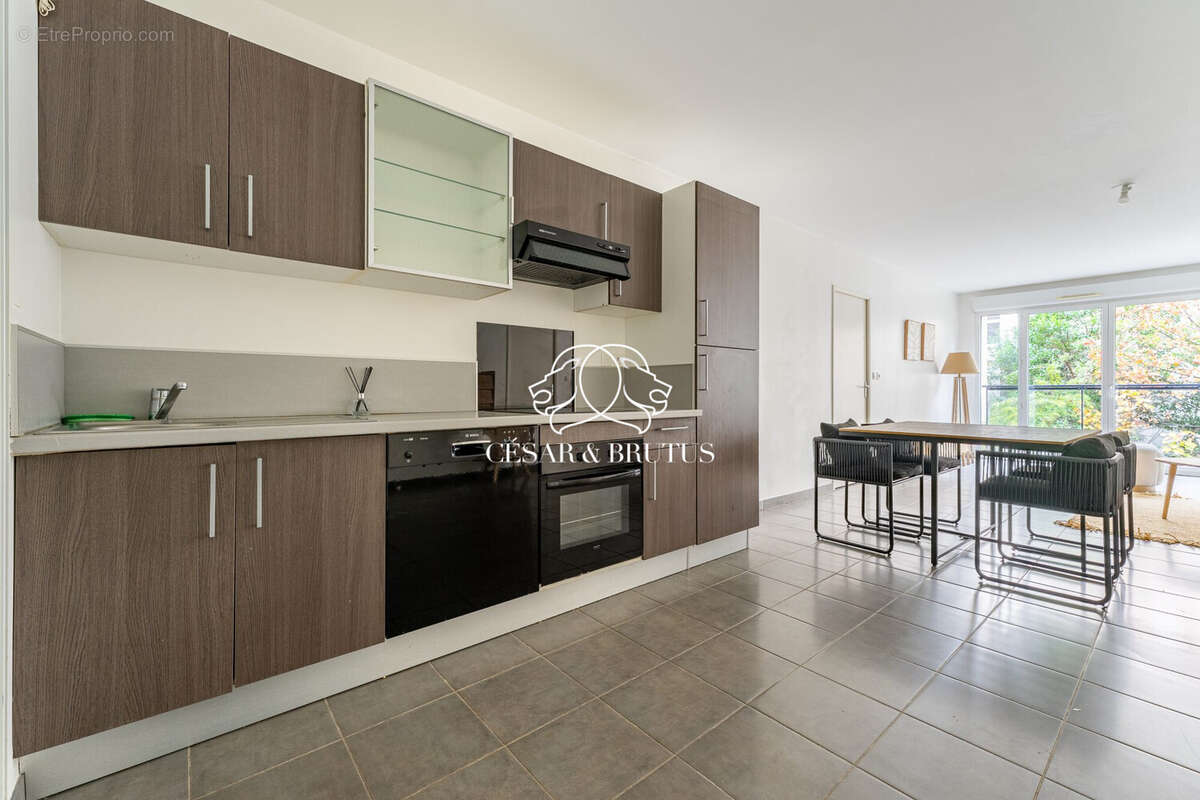 Appartement à TASSIN-LA-DEMI-LUNE