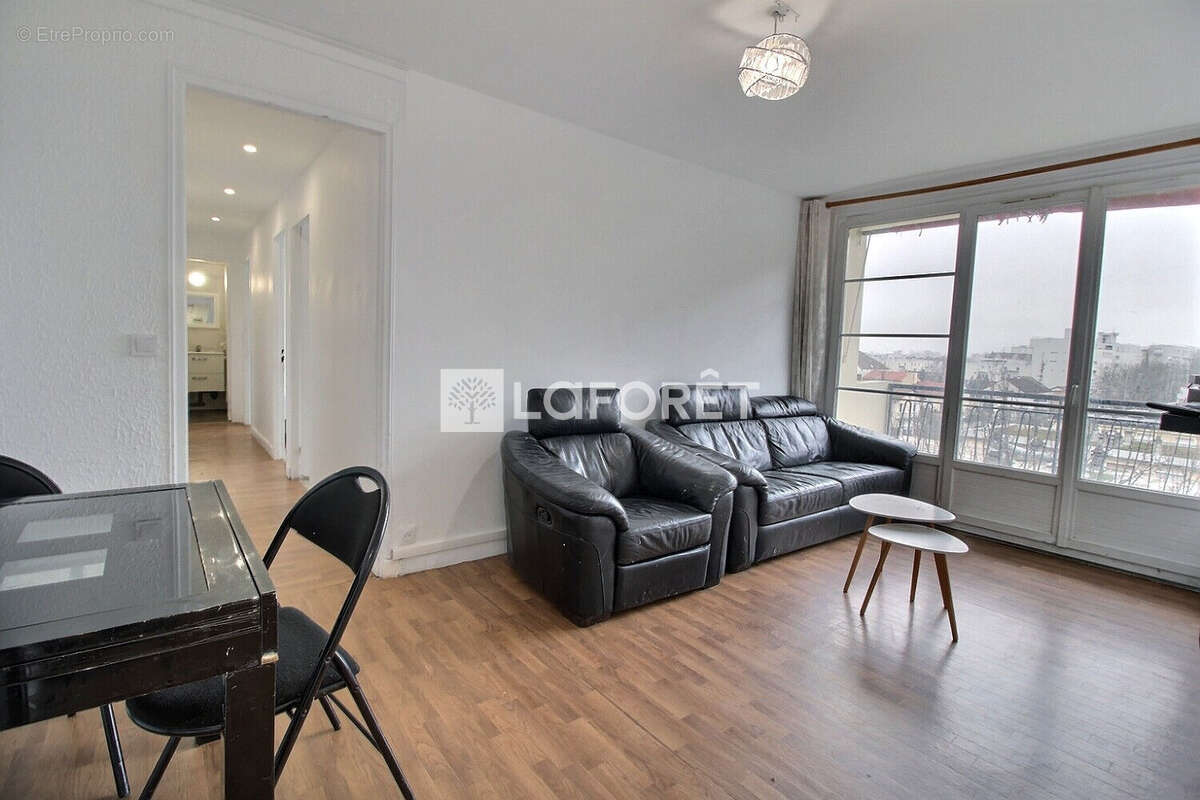 Appartement à MONTREUIL