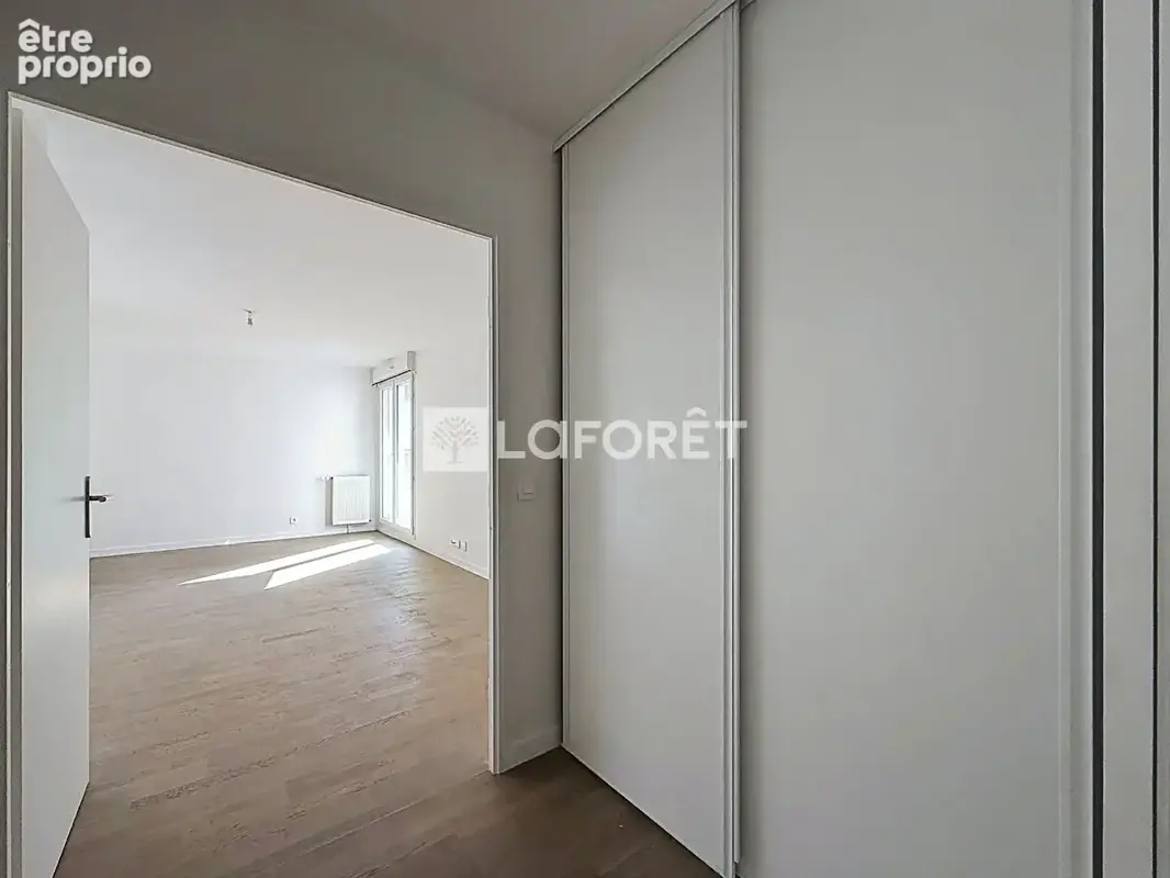 Achères - Appartement 2 pièces de 48 m² avec balcon et parking - photo 15