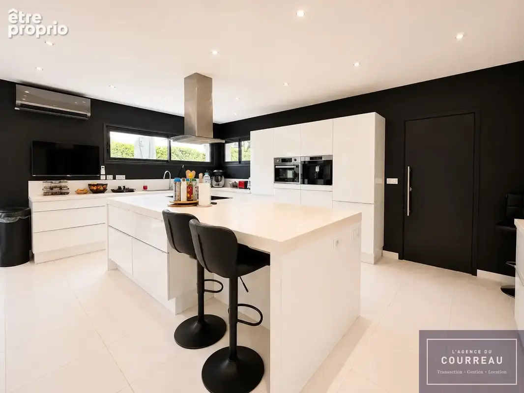 Maison F6 de 266 m2 sur une parcelle de 1 000 m2 - photo 7