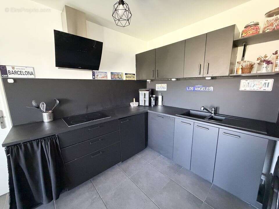 Appartement T3 a vendre - terrase - garage - parking - PMR -