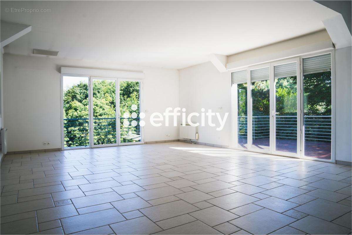 Maison à VILLEBON-SUR-YVETTE